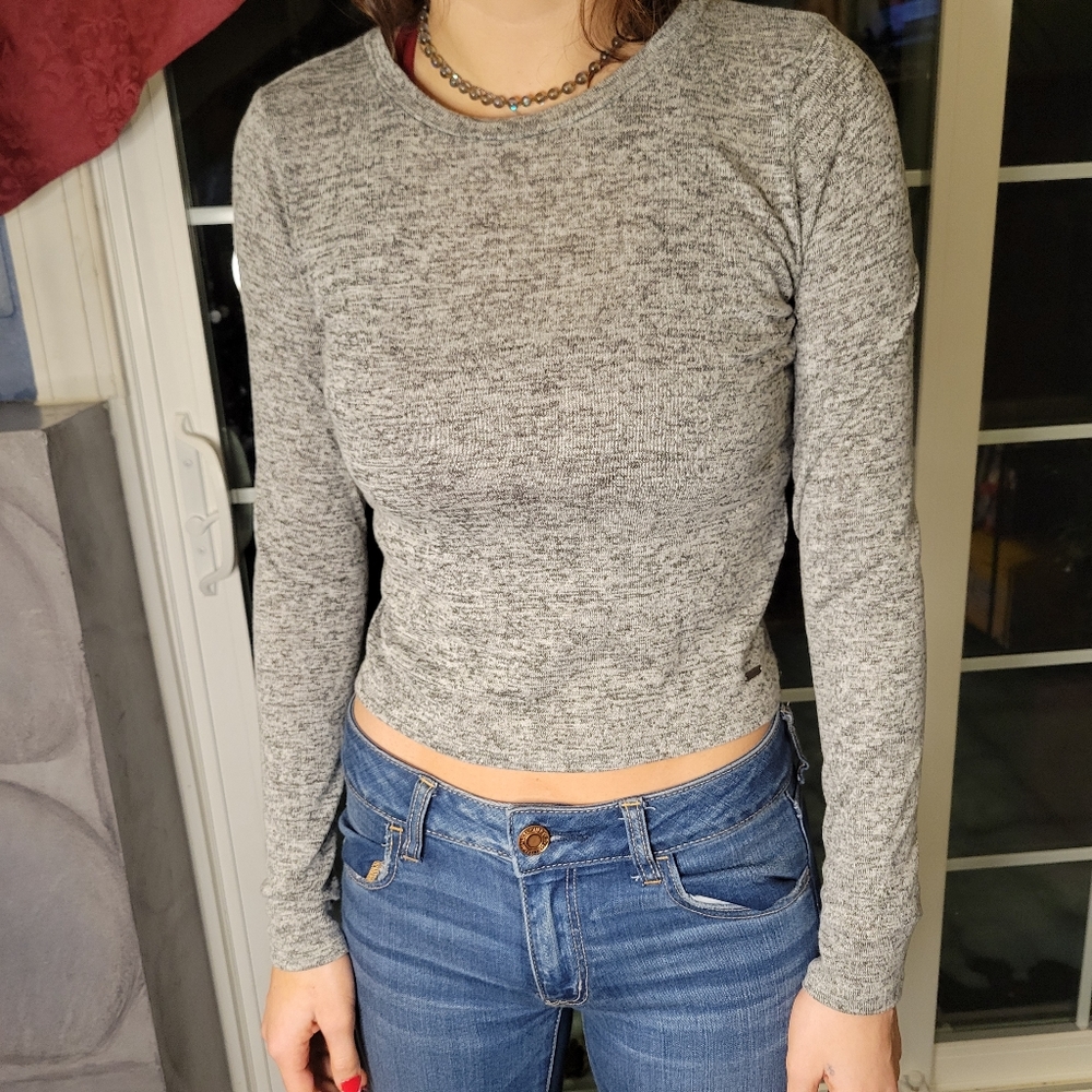 Hollister crop Long sleeve shirt Size S